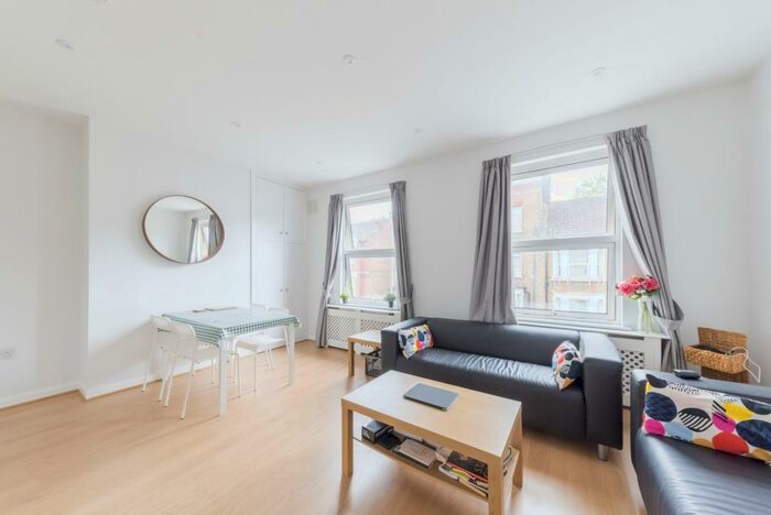 2 Bedroom Flat To Rent In Chaplin Road, Willesden, NW2