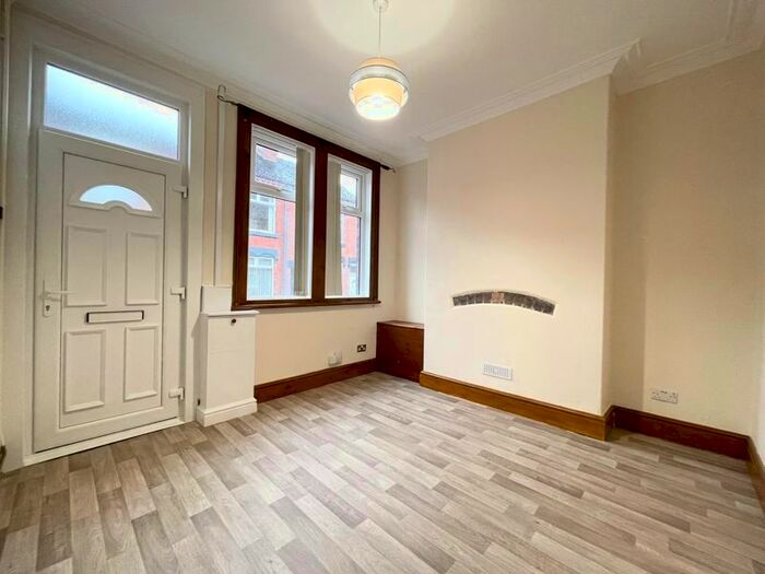 2 Bedroom Terraced House To Rent In Cumming Street, Hartshill, Stoke-On-Trent, Staffordshire ST4