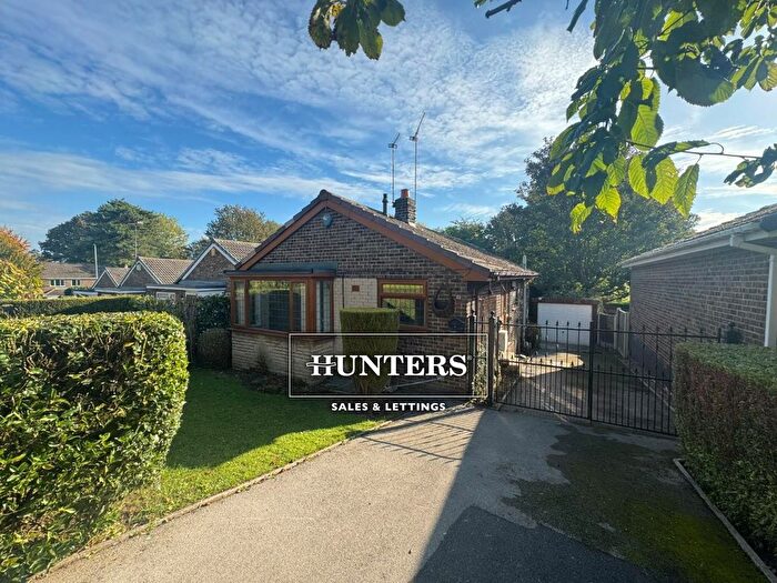 2 Bedroom Detached Bungalow To Rent In Flounders Hill, Pontefract, WF7
