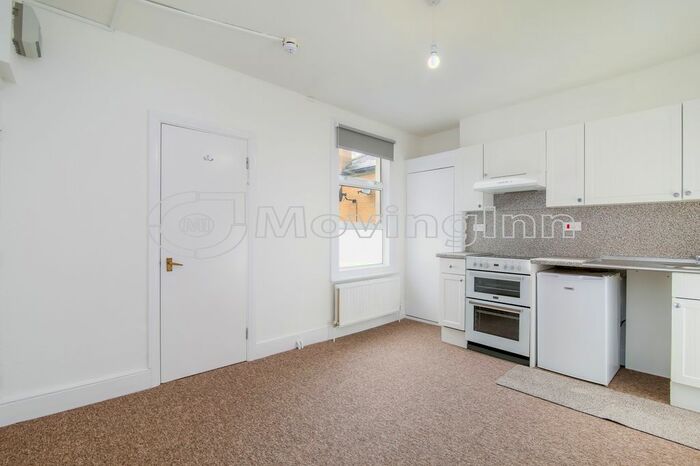 Studio To Rent In Streatham Place, Streatham Hill, SW2