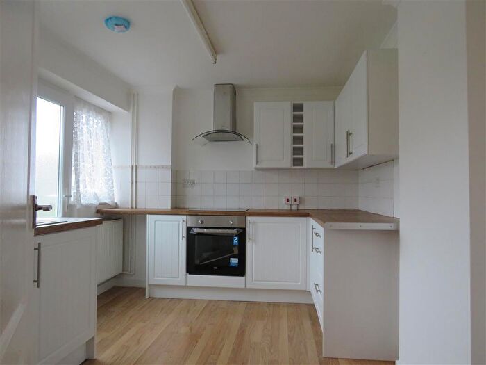 2 Bedroom Bungalow To Rent In Clas Tynewydd, Cardiff, CF14