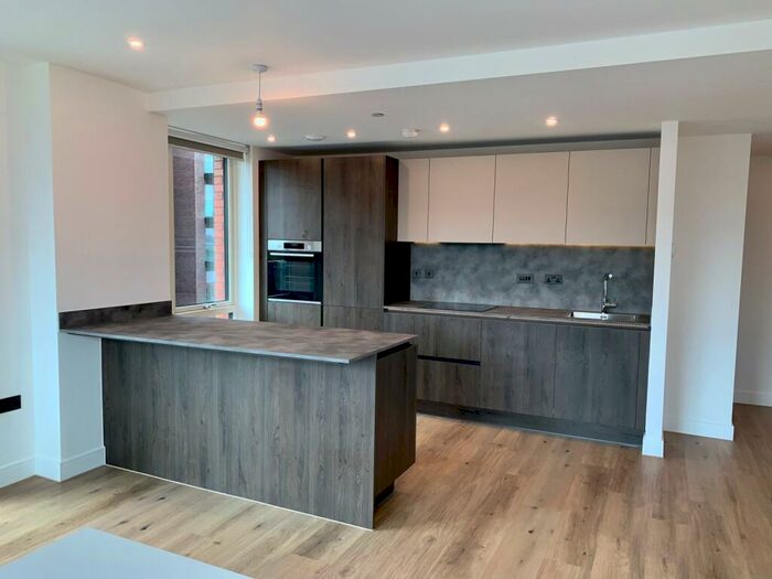 2 Bedroom Apartment To Rent In Apartment Shadwell Street, Birmingham, B4