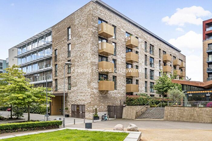 2 Bedroom Flat To Rent In Pell Street, Deptford, London, SE8