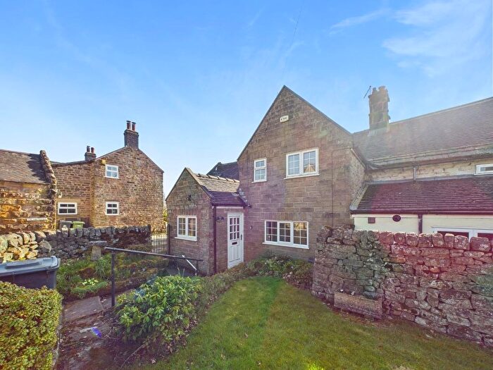 2 Bedroom Cottage For Sale In Upper Holloway, Holloway, Matlock, DE4