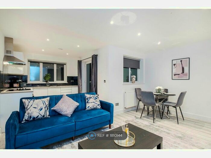 1 Bedroom Flat To Rent In Clarence Street, Southend-On-Sea, SS1