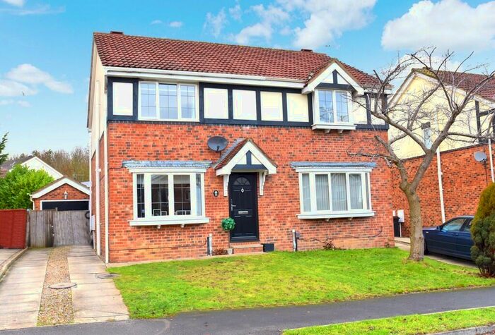 3 Bedroom Semi-Detached House To Rent In Heather Way, Harrogate, HG3