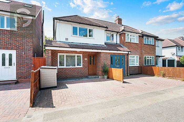 2 Bedroom End Terrace House For Sale In The Hawthorns, Off Kingston Road, Ewell Village, Epsom, KT17