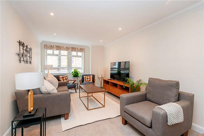 2 Bedroom Flat To Rent In Greycoat Street, Westminster, London, SW1P