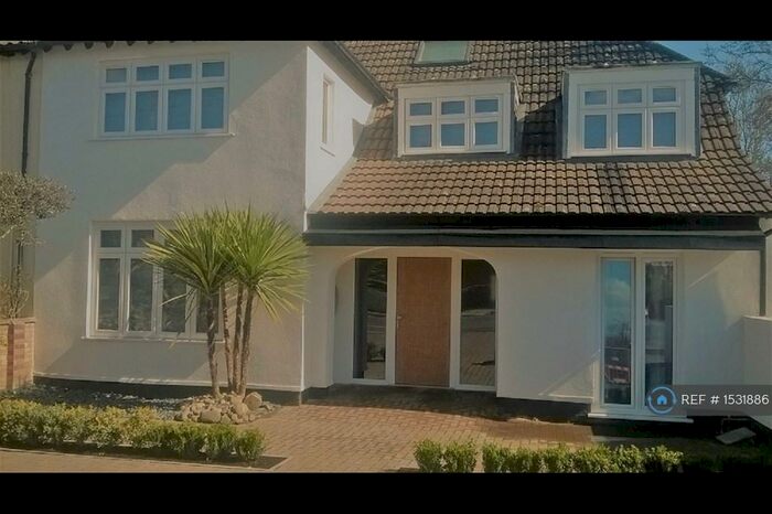 1 Bedroom Flat To Rent In The Hills, Cambridge, CB2