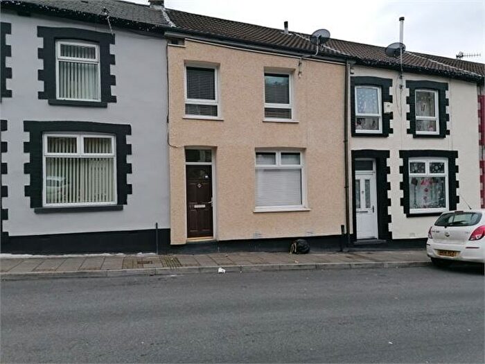 3 Bedroom Terraced House To Rent In Deri Terrace, Tylorstown, Ferndale, CF43