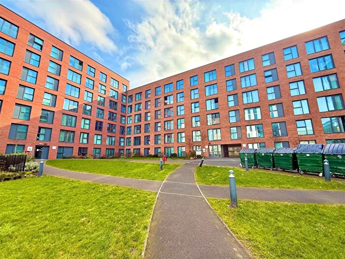 2 Bedroom Property To Rent In Windmill Street, Birmingham, B1