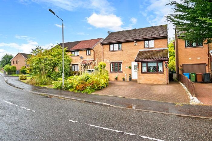 4 Bedroom Detached House For Sale In Raeswood Road, Crookston, G53