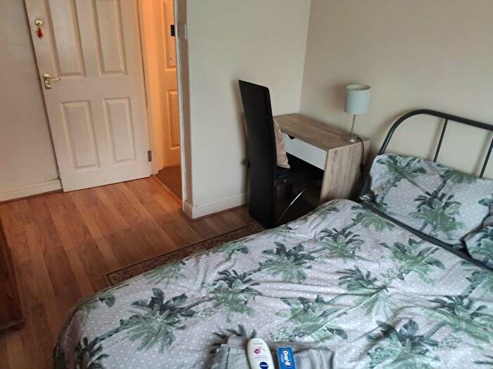 2 Bedroom House To Rent In Ringwood Crescent Southmead, Bristol, BS10