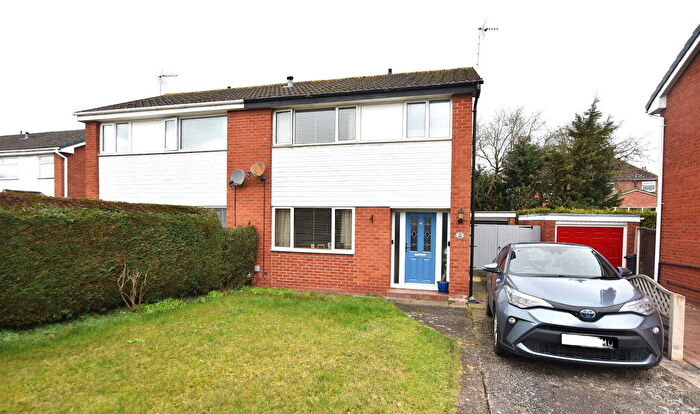 3 Bedroom Semi Detached House For Sale In Larchfields, Saughall, Chester, CH1