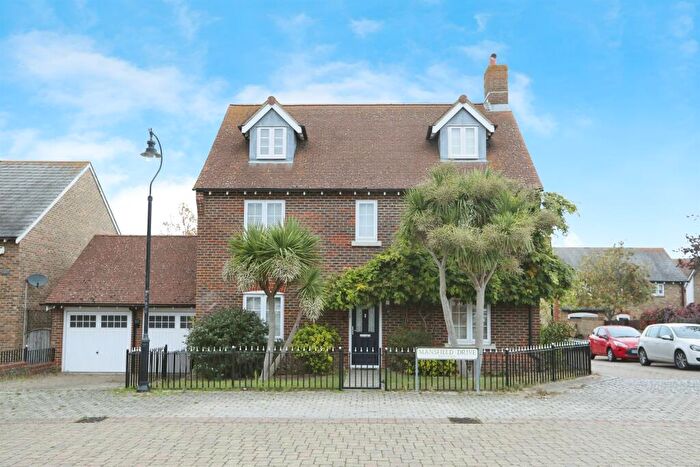 4 Bedroom Detached House For Sale In Mansfield Drive, Iwade, Sittingbourne, ME9