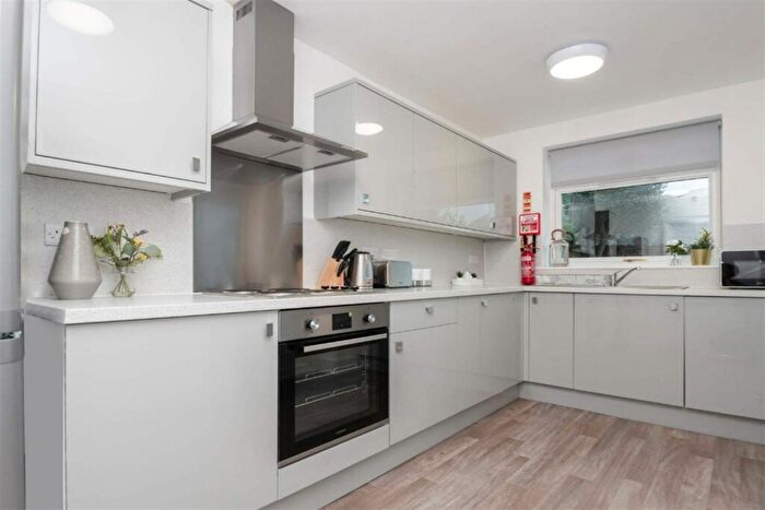 4 Bedroom House To Rent In Downend Road, Bristol, BS15