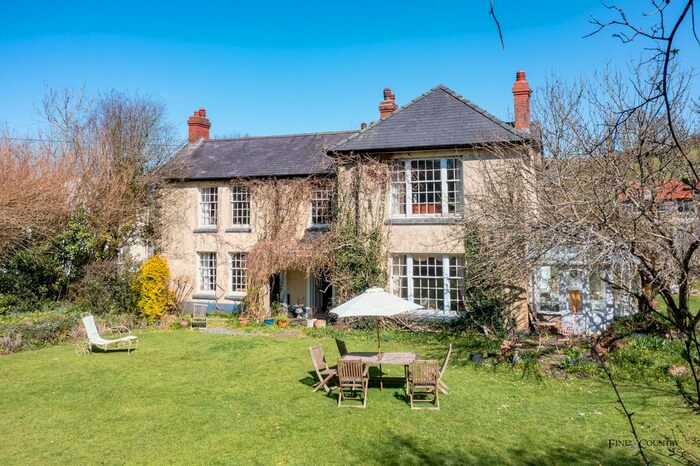 6 Bedroom Detached House For Sale In Ashdale, Llanmill, Narberth, Pembrokeshire, SA67