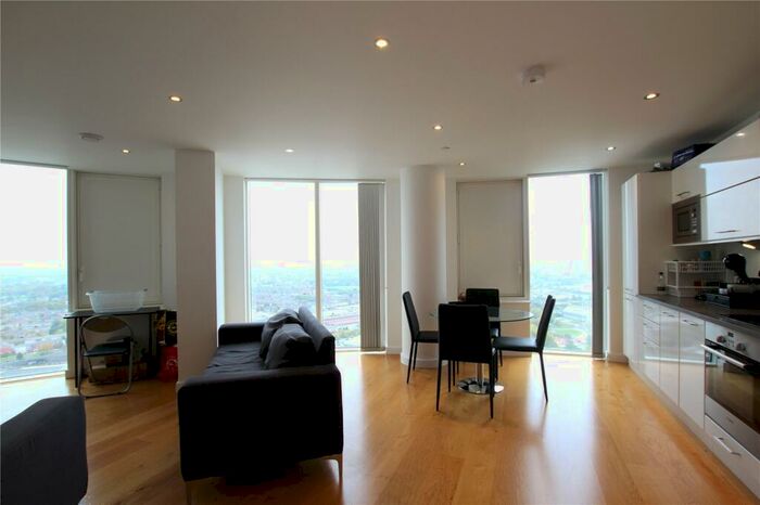 2 Bedroom Apartment To Rent In High Street, London, E15