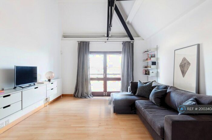 1 Bedroom Flat To Rent In New Crane Place, London, E1W