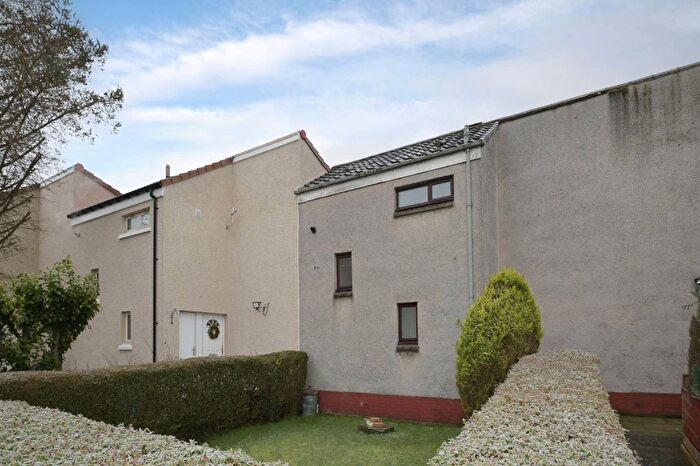 3 Bedroom Terraced House For Sale In Mowbray Rise, Dedridge, Livingston, West Lothian, EH54