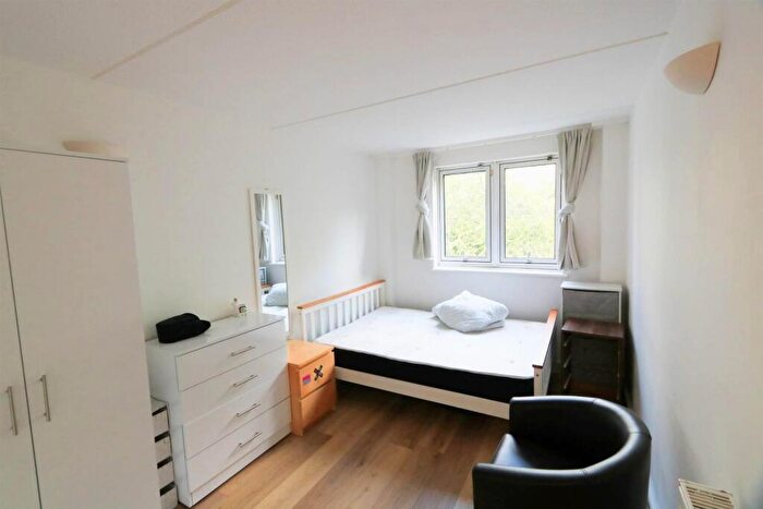 Property To Rent In Kennard House, SW11