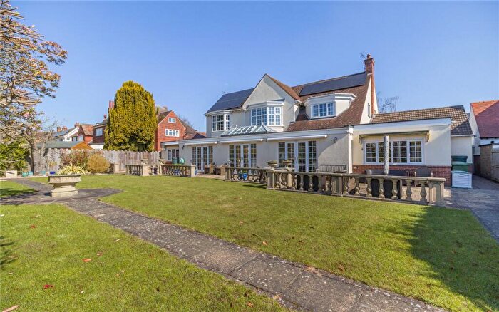 5 Bedroom Detached House For Sale In Lee Road, Lincoln, Lincolnshire, LN2