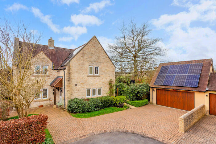 4 Bedroom Detached House For Sale In The Old Dairy Drive, Upper Castle Combe, SN14
