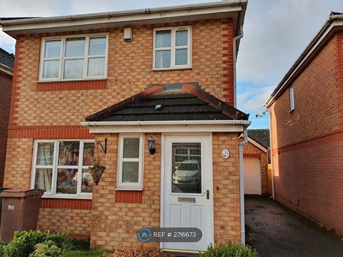 3 Bedroom Detached House To Rent In Bullrushes Close, Stoke-On-Trent, ST1