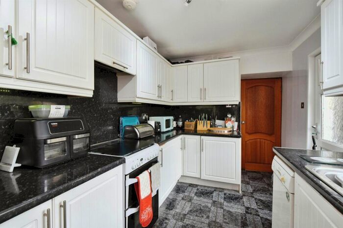 3 Bedroom Terraced House For Sale In Harcourt Street, Ebbw Vale, NP23