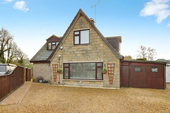 3 Bedroom Detached House For Sale In Pingle Lane, Northborough, PE6