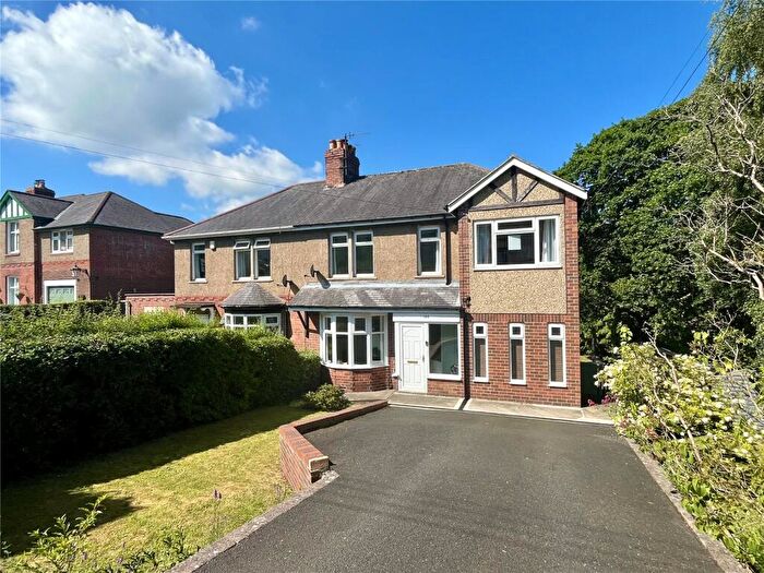 4 Bedroom Semi-Detached House For Sale In New Ridley Road, Stocksfield, Northumberland, NE43