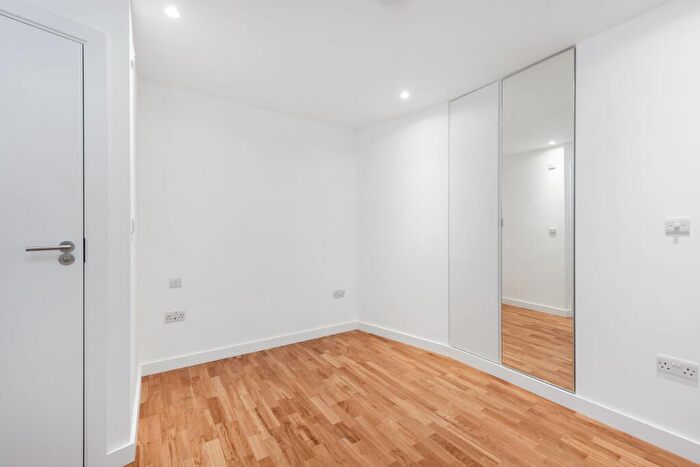 1 Bedroom Flat To Rent In Canfield Gardens, NW6