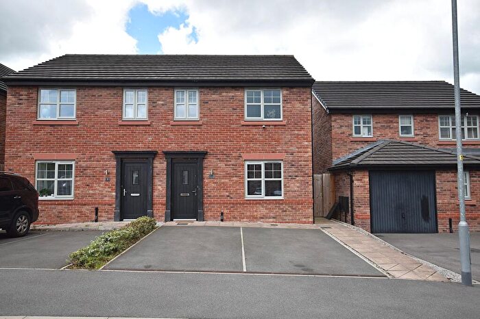 3 Bedroom Semi-Detached House For Sale In Atkinson Drive, Macclesfield, SK10