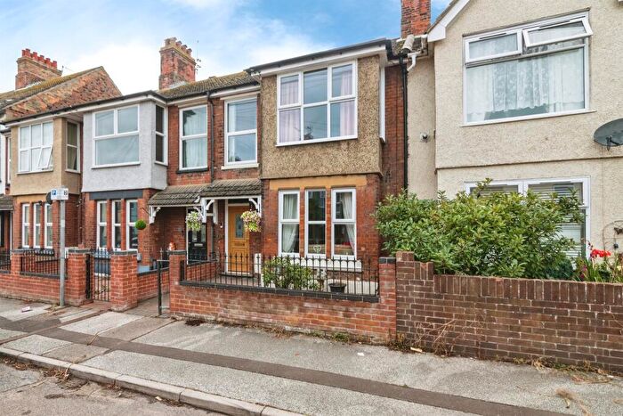 6 Bedroom Terraced House For Sale In Haward Street, Lowestoft, NR32