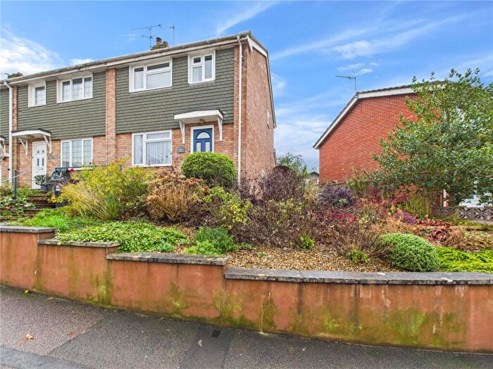 3 Bedroom End Of Terrace House For Sale In Threshers Terrace, Threshers, Crediton, Devon, EX17