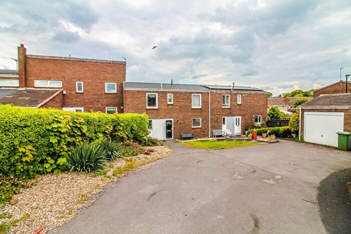 3 Bedroom Terraced House For Sale In Woburn, Biddick, Washington, NE38
