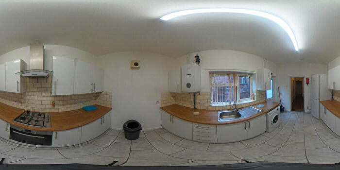 4 Bedroom Terraced House To Rent In Gloucester Street, Coventry, CV1