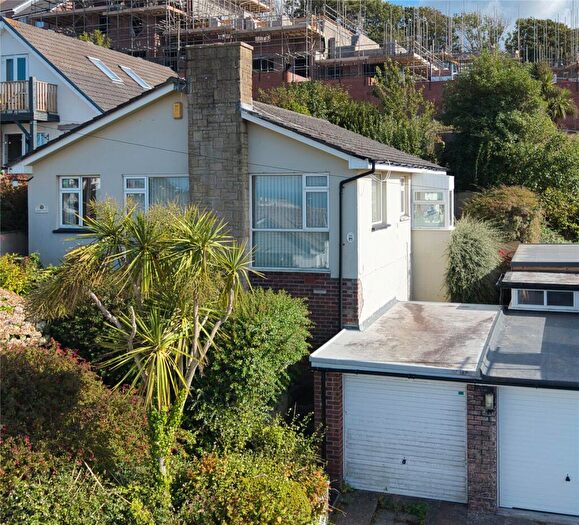 3 Bedroom Bungalow For Sale In Fern Way, Ilfracombe, North Devon, EX34