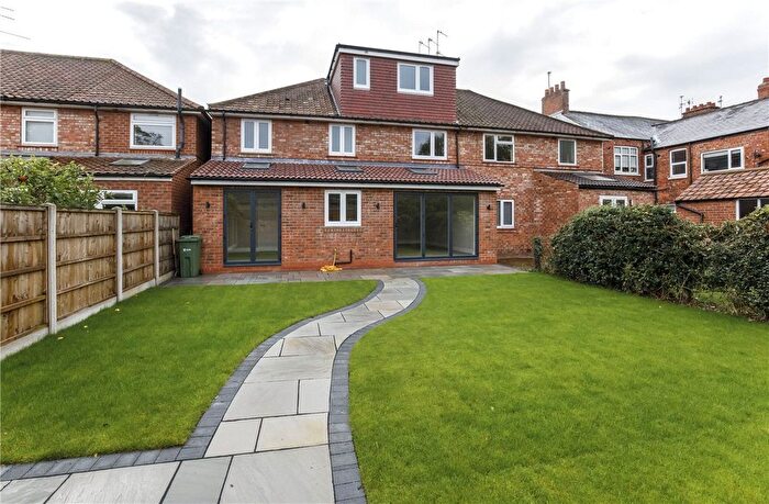 4 Bedroom Semi-Detached House To Rent In Moorland Road, York, North Yorkshire, YO10