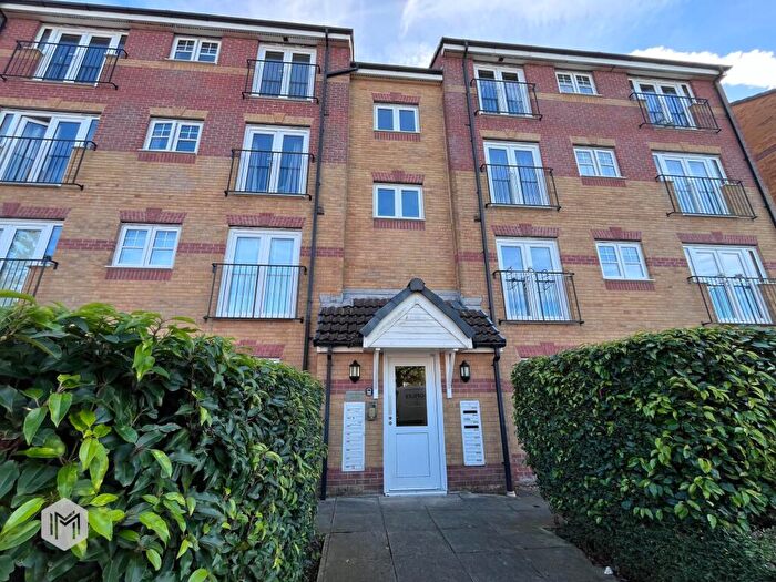 2 Bedroom Flat For Sale In Everside Close, Worsley, M28