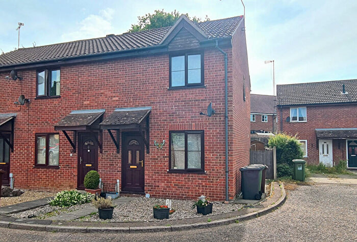 2 Bedroom End Of Terrace House For Sale In Birch Close, North Walsham, NR28