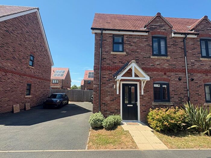 2 Bedroom Semi-Detached House To Rent In Holdenby Drive, Corby, NN17