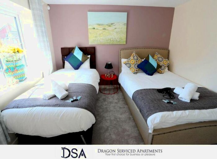 3 Bedroom Flat To Rent In Bishop Drive, Birmingham, B37