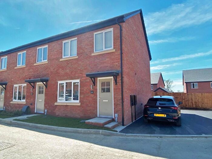 3 Bedroom End Of Terrace House To Rent In Cartwright Road, Pirton Fields, Churchdown, GL3