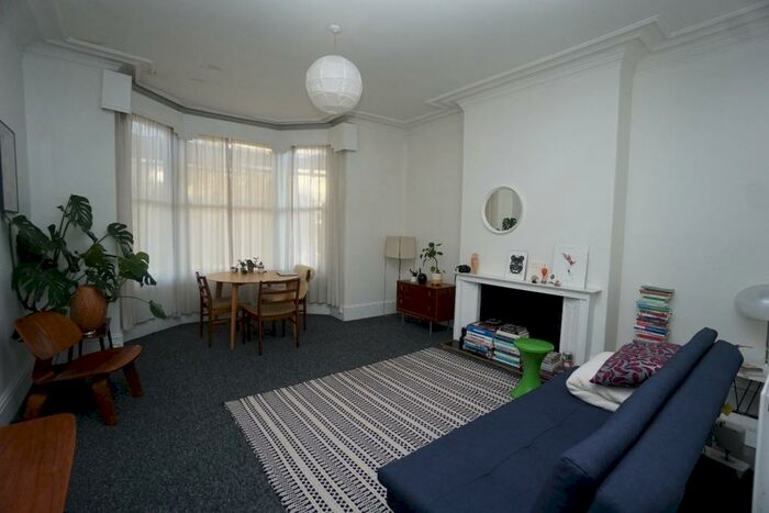 1 Bedroom Flat To Rent In Brocco Bank, Sheffield, S11