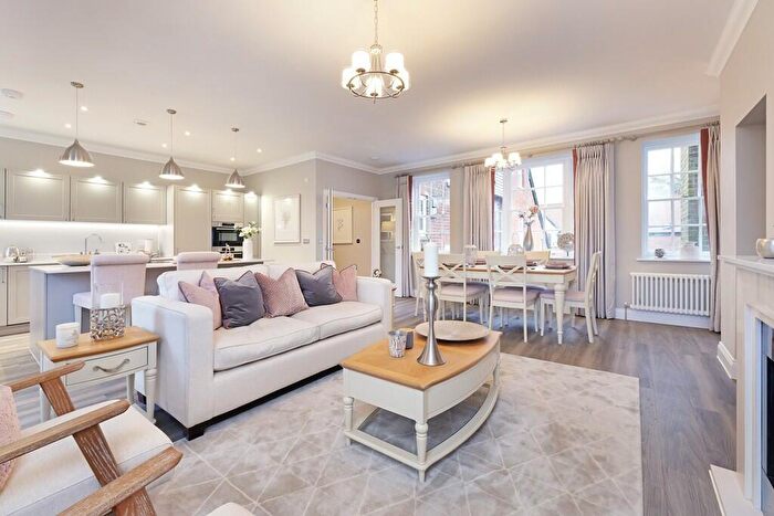 2 Bedroom Apartment For Sale In Binfield House, Terrace Road North, Binfield, Bracknell, RG42