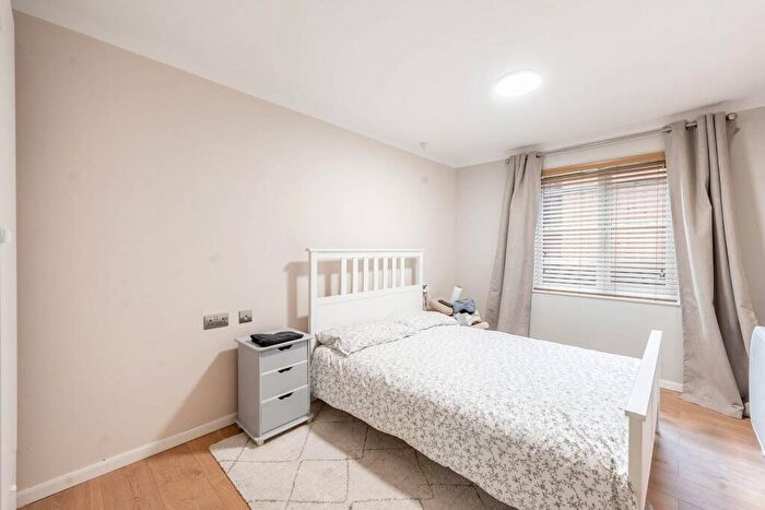 1 Bedroom Flat For Sale In Sherwood Road, South Harrow, Harrow, HA2