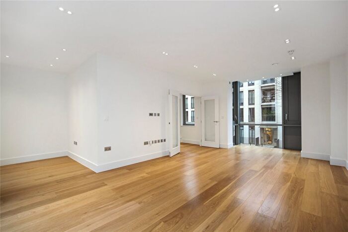 3 Bedroom Detached House To Rent In Bonchurch Road, North Kensington, London, W10