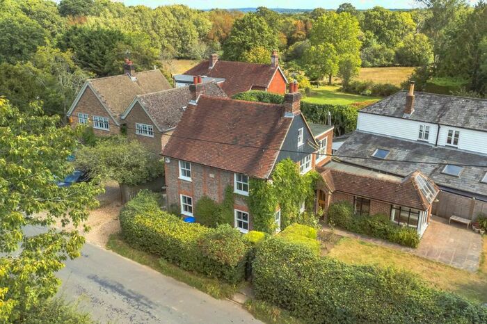 4 Bedroom Detached House For Sale In Spithurst Road, Barcombe, BN8