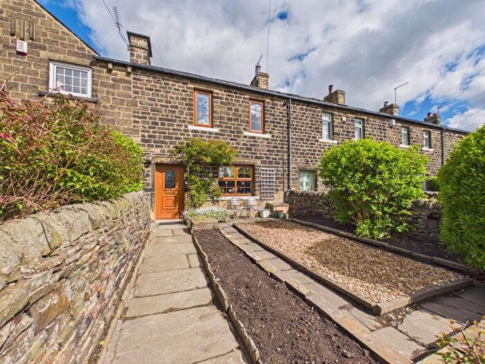 1 Bedroom Cottage For Sale In Gilstead Lane, Bingley, BD16